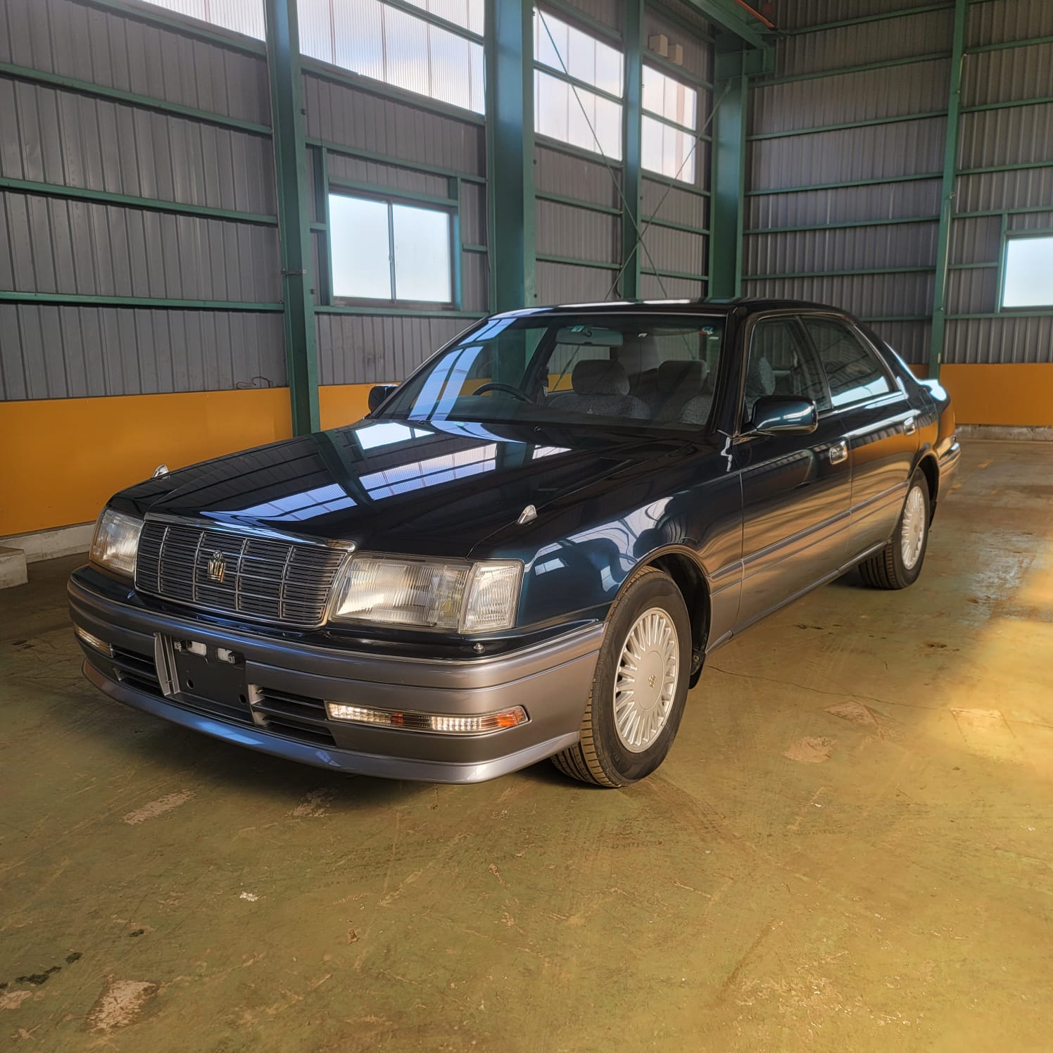 1996 Crown JZS151 Royale Saloon | Zap Auto Export
